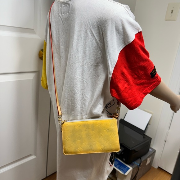 Louis Vuitton Accessories Pouch Bag - Picture 7 of 11